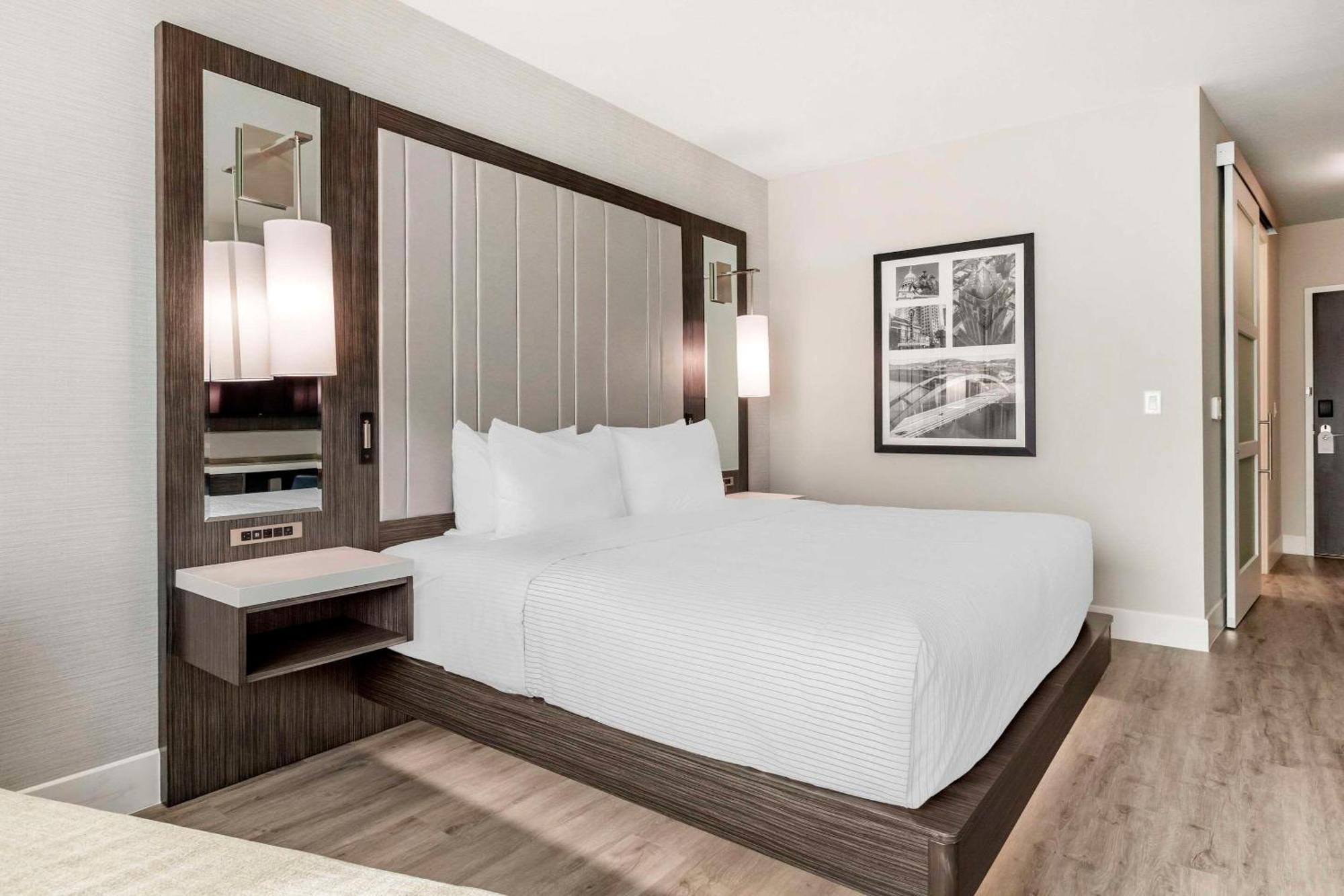 Cambria Hotel Austin Uptown Near The Domain Kültér fotó